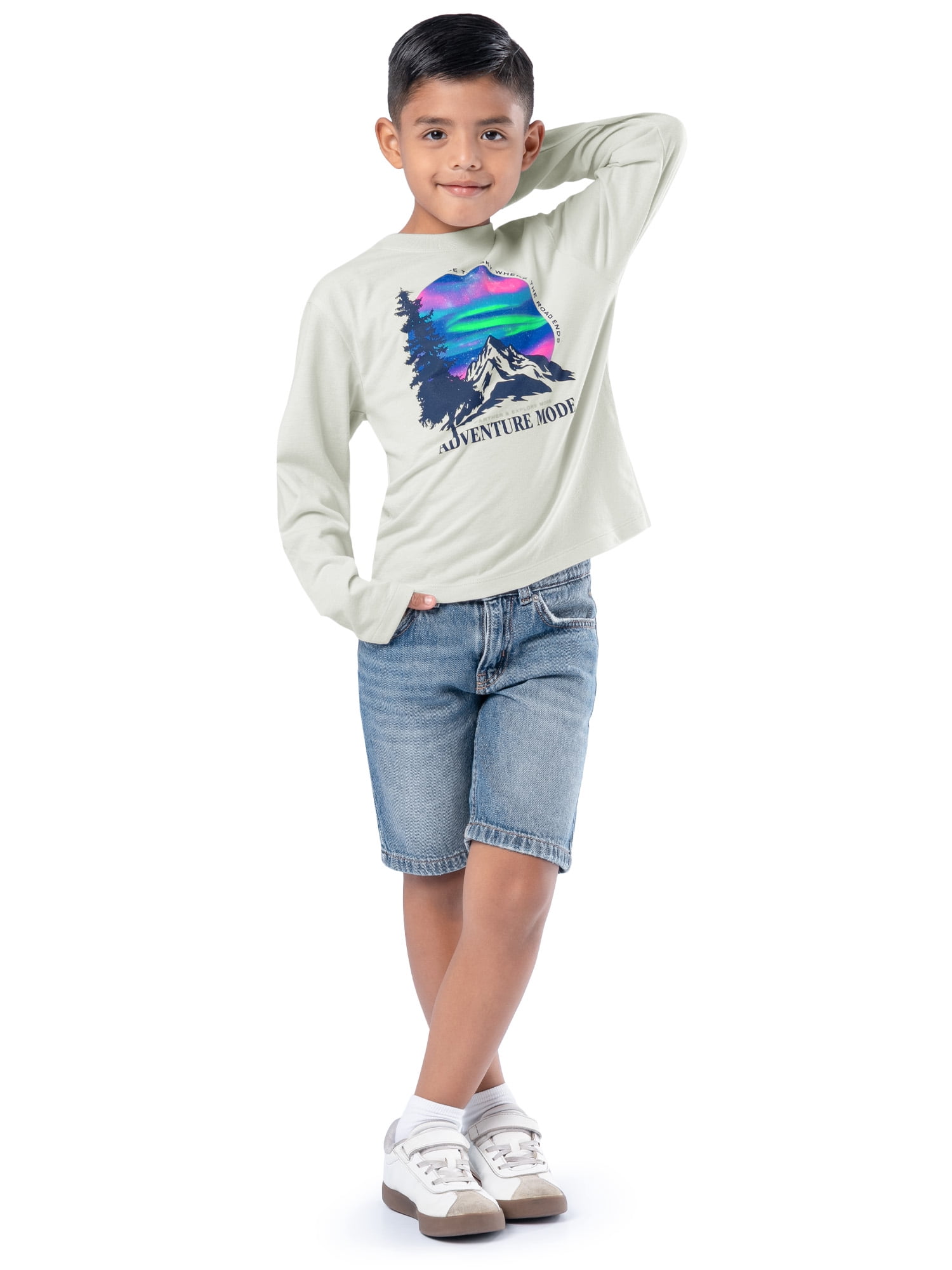 Wonder Nation Boy's Long Sleeve Elevated Graphic T-Shirt, Sizes 4-18 & Husky