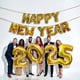 thumbnail image 4 of Decoraciones de Feliz Año Nuevo 2025 Caja de regalo de botella de champán de Año Nuevo Globos de aluminio de oso para suministros de fiesta de Nochevieja de Navidad, 4 of 5