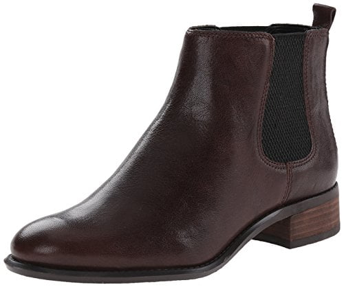 nine west chelsea boots