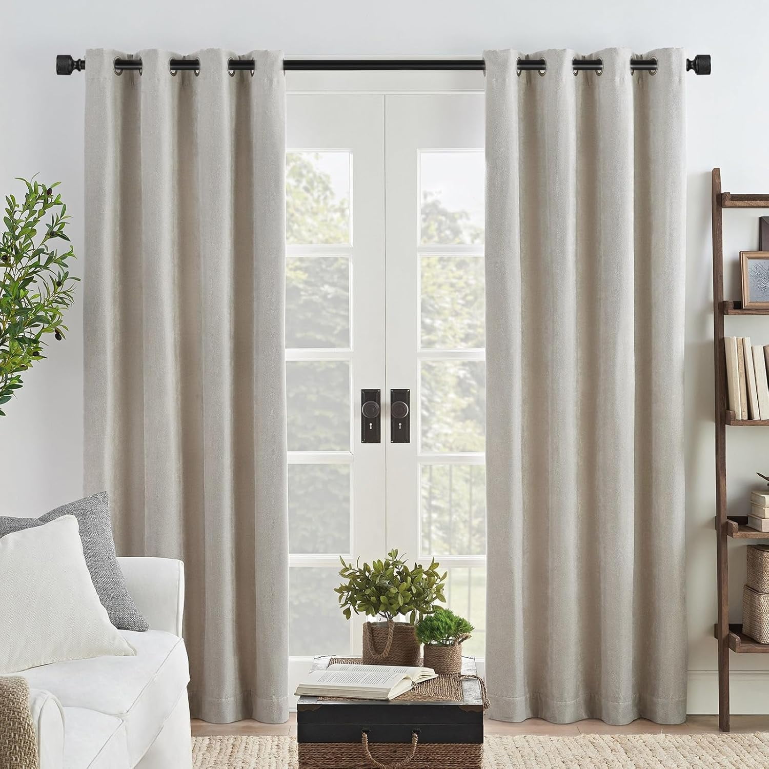 Curtain Rods for Windows 18 to 37 Inch, 1 Inch Diameter Modern Adjustable Decorative Drapery Rods, Window Curtain Rod with Dumbbell Design Finials, Black with Gold edge Finishing, Size:18"-45"