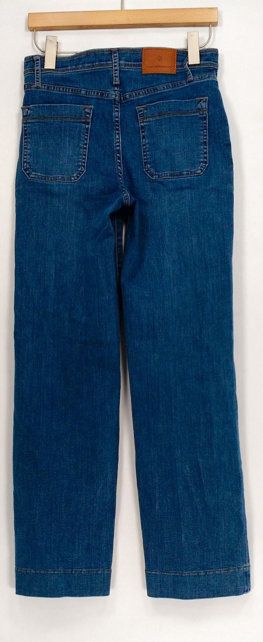 live in jeans price