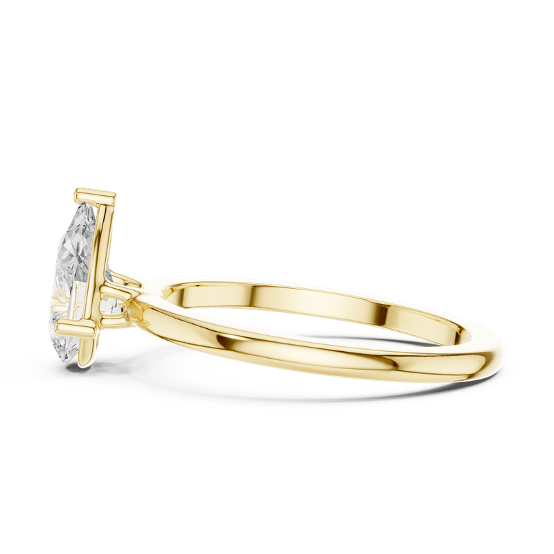 Zuwelria Certified Moissanite Diamond Ring | 1.00 Ct Pear Cut Moissanite Engagement Ring for Women | Solitaire Diamond Wedding Rings | 18K Yellow Gold Plated Silver Size 7