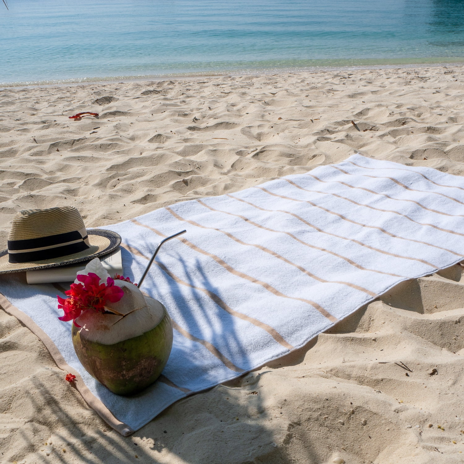 ARENA × WIND AND SEA POOLTOWEL Amazon.com: ARENA Pool Soft Towel, Navy/Grey : Home & Kitchen