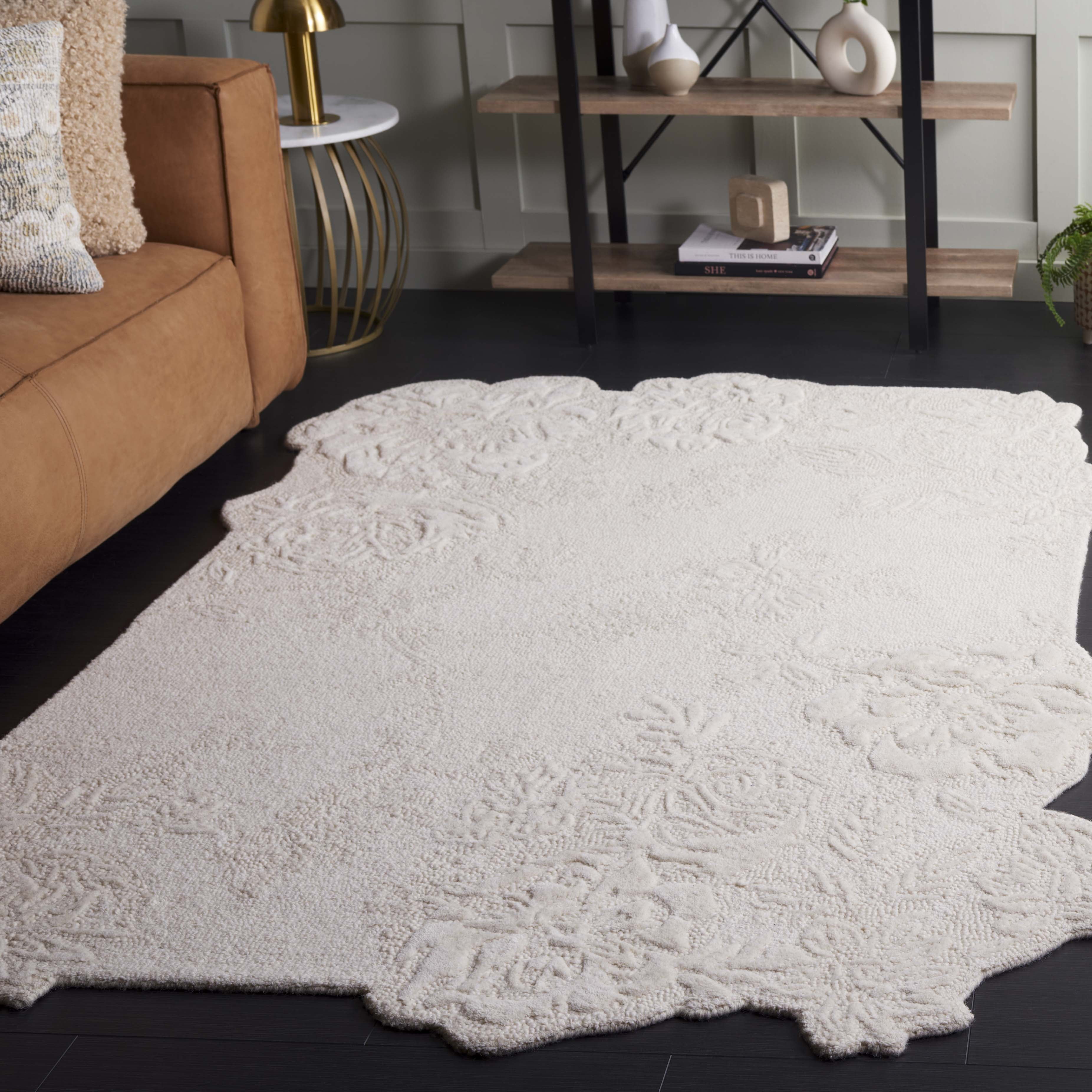 SAFAVIEH Mykonos Maiara Floral Area Rug, Ivory, 5' x 8'