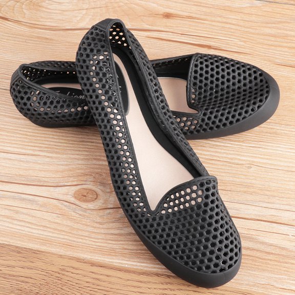 Worgeous Hemoton Beach Shoes 1 Set Breathable Cool Durable Simple Hollow Plastic Shallow Flat Leisure Shoes for Outdoor Black 36 Yard