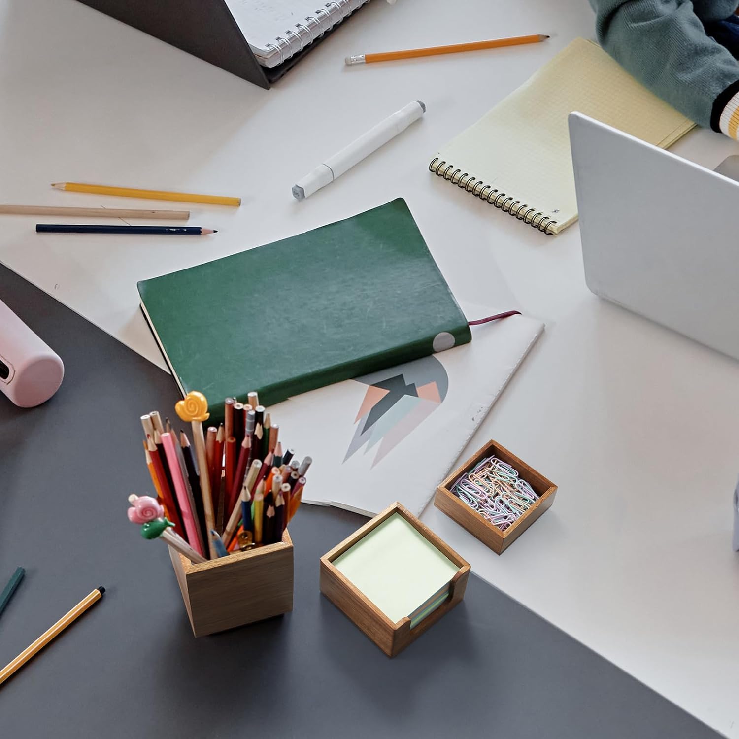Desk Organizer Set of 3 - Acacia Wood Office Desk Accessories - Desk Organizers and Accessories for Women Men - Set incl. Pencil Pen Holder, Paperclip Storage and Sticky Note Holder