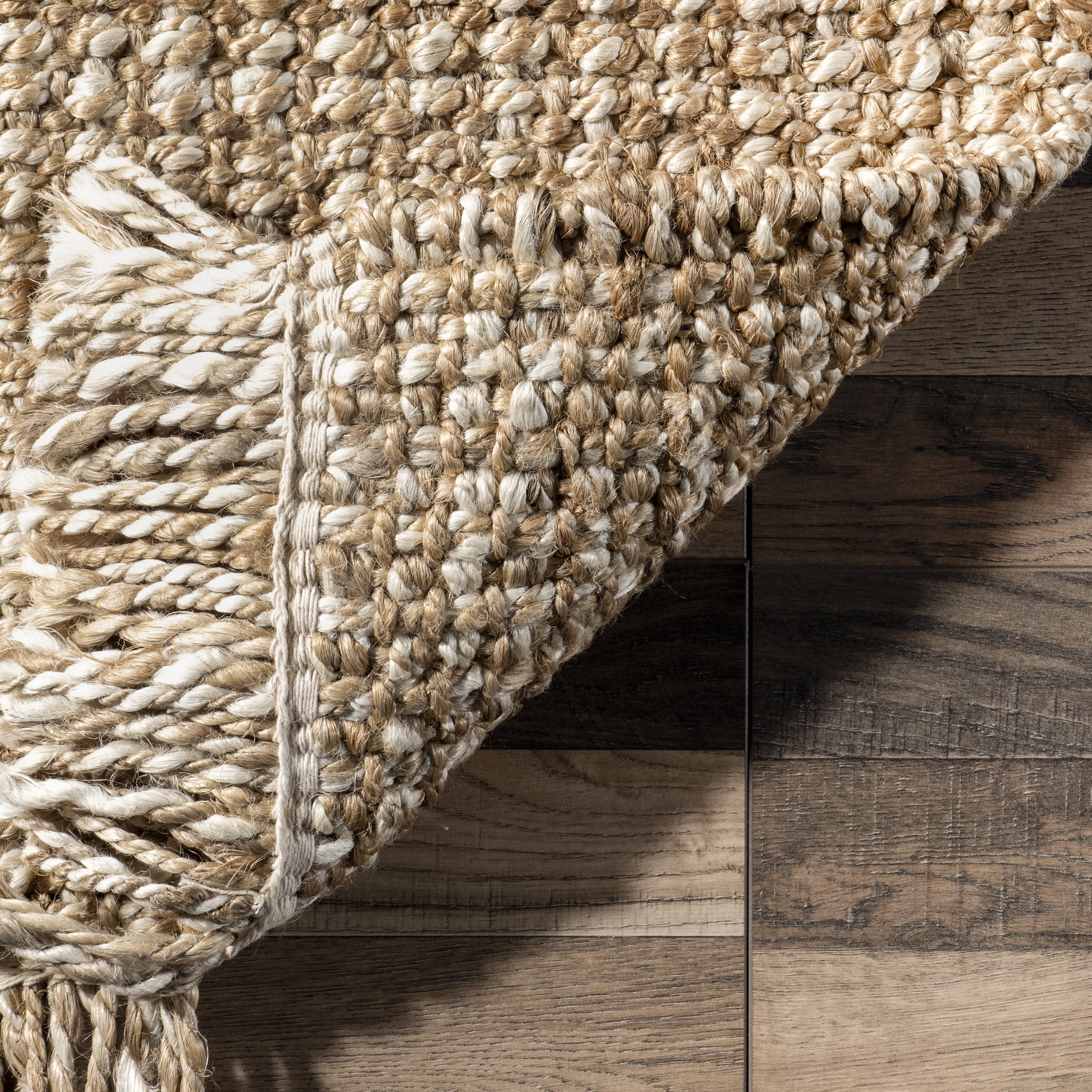 nuLOOM Shereez Casual Jute Tassel Area Rug, 5' x 8', Natural