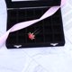 thumbnail image 4 of Cajas de madera para guardar joyas, organizador portátil de 24 compartimentos para pendientes, anillos y exhibidores, para mujeres y niñas (negro), 4 of 5