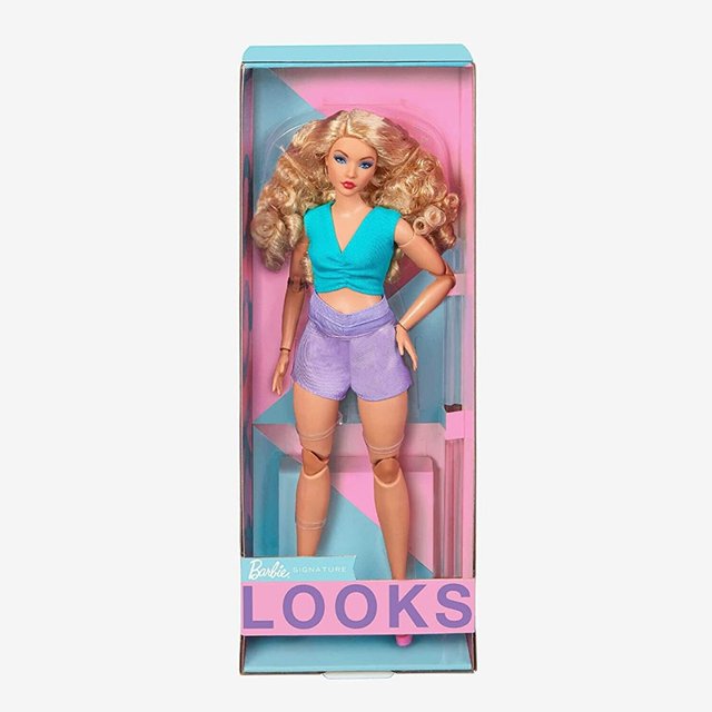 2023 Barbie Signature Looks Doll Blonde Curly Hair Color Block Outfit con cintura recortada Fashion Collection Toy #16 xuanjing unisex