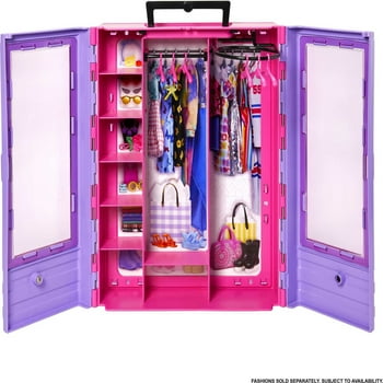 Barbie Fashionistas Ultimate Closet Playset with 6 Hangers and Multiple Storage Spaces