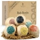 thumbnail image 1 of Set de regalo Bath Bomb Beauty by Earth con ingredientes naturales, 1 of 7