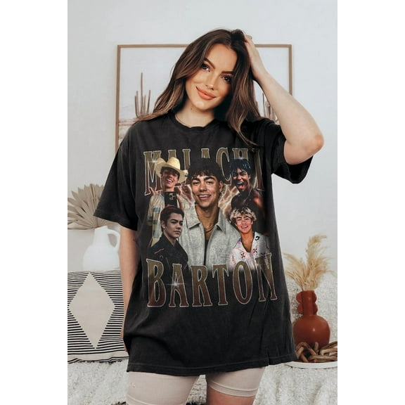 Girl's Dinner Malachi Burton Victor T-Shirt, Descendants Zombies Worlds Collide Tour, Disneyland Summer 2025 Shirt, Zombies 4 Music Festival