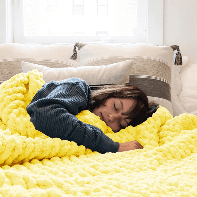 Comtest Chunky Knit Throw Blanket Chenille, Chicken Yellow, 71"x80"(Queen Size)