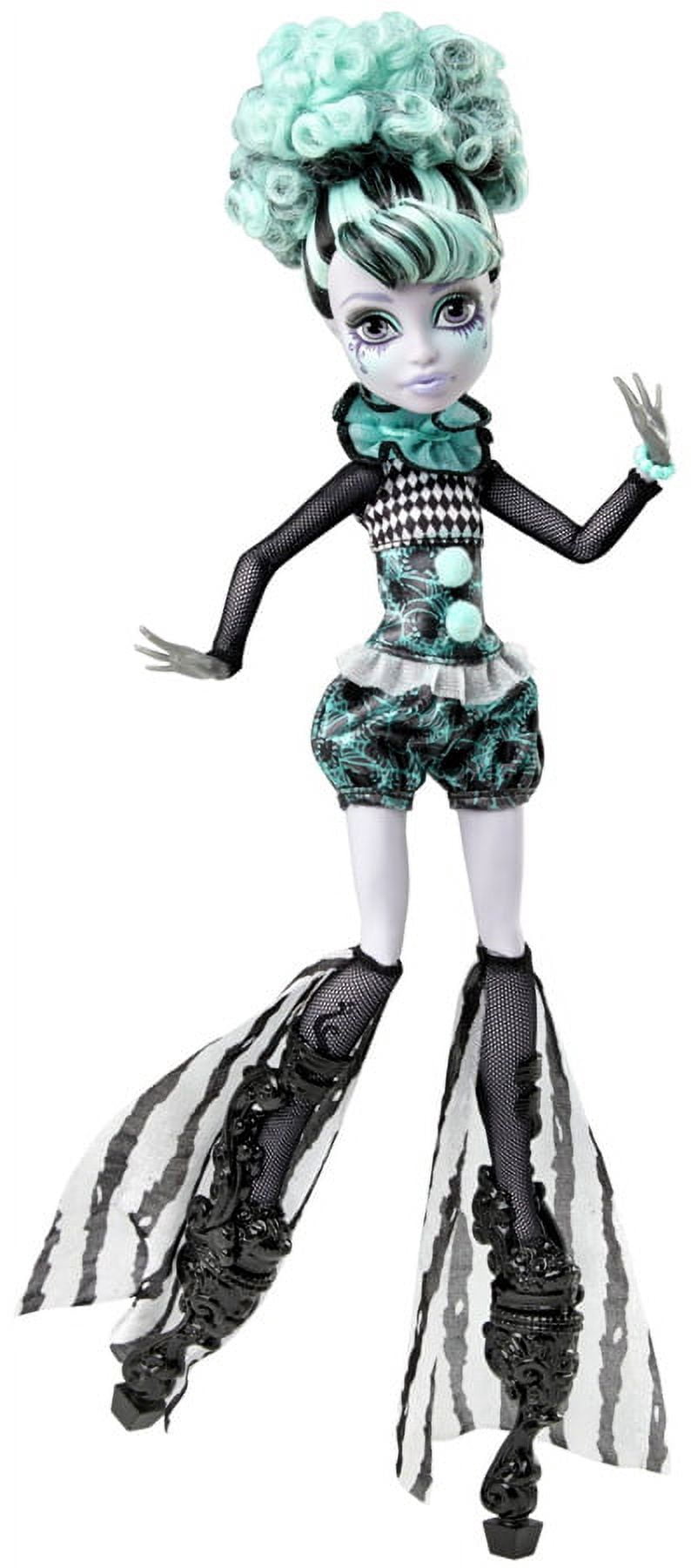 Monster High Freak du Chic Twlya Doll Daughter Of The Boogey Man