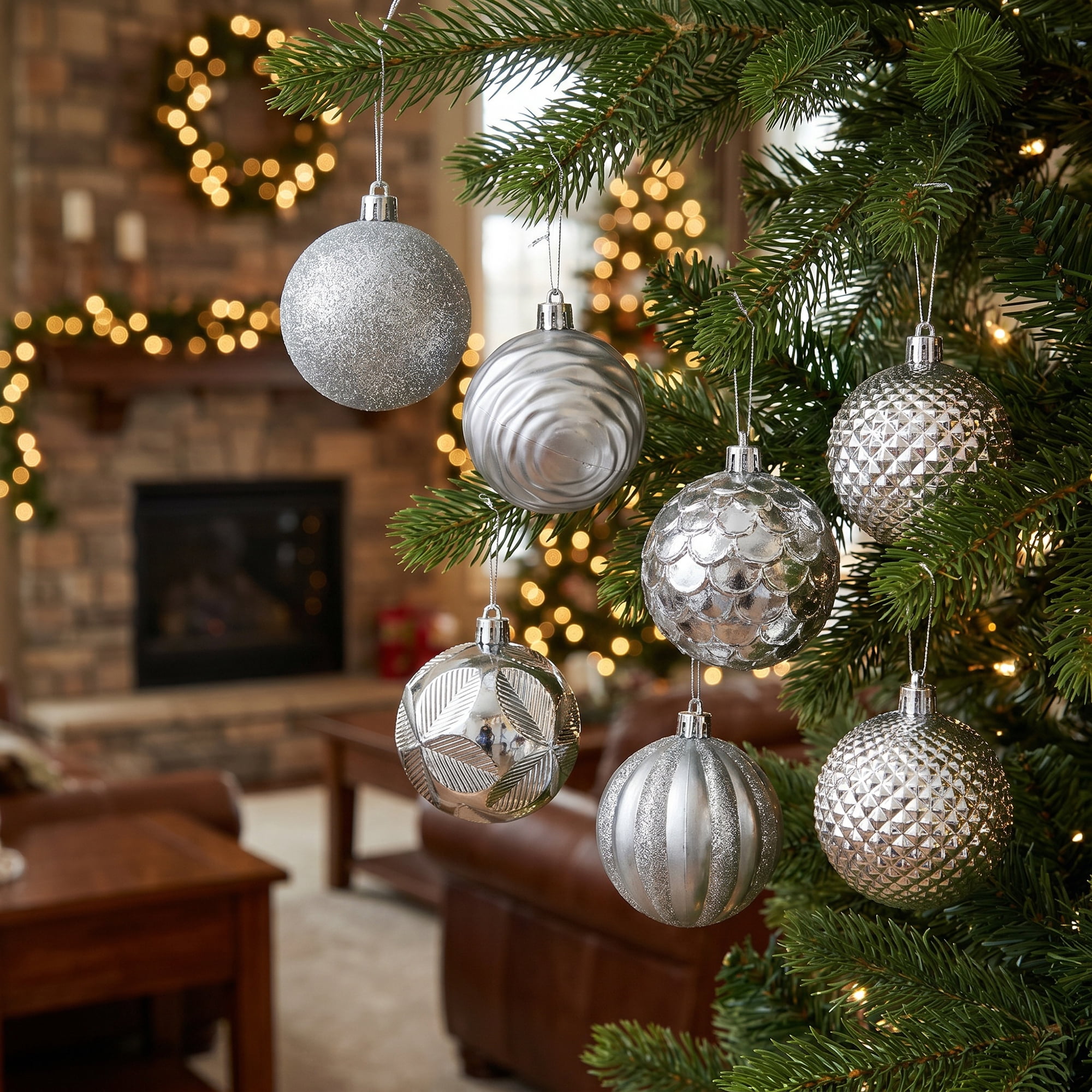 Unique Bargains 6Pcs Painted Electroplated Balls Shatterproof Ornaments White 2.4"