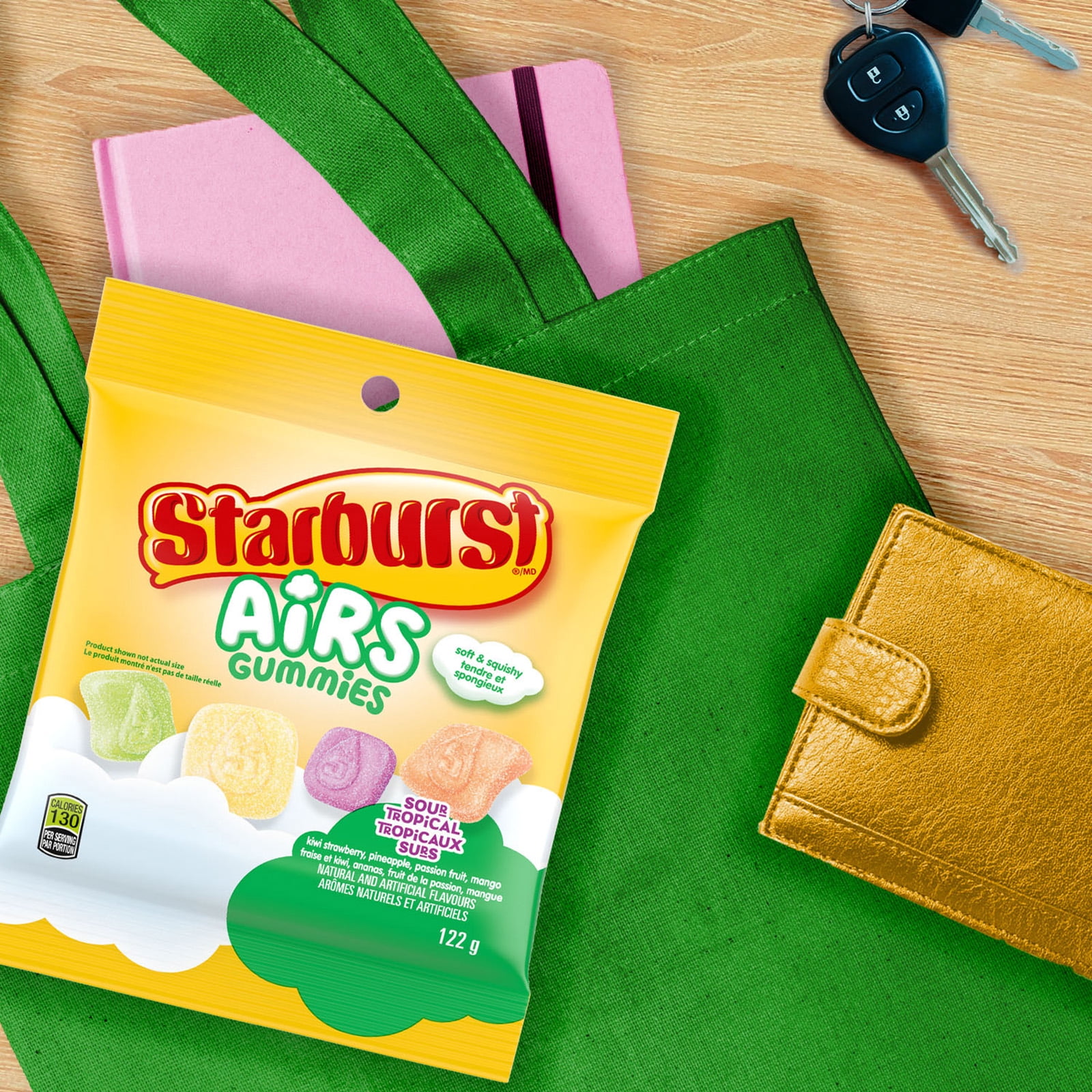 STARBURST Airs, Sour Fruit Gummy Candy, Sharing Bag, 122g