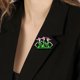 thumbnail image 2 of Broche con forma de broche, elegantes vestidos de tres mujeres en verde y rosa, 2 of 3
