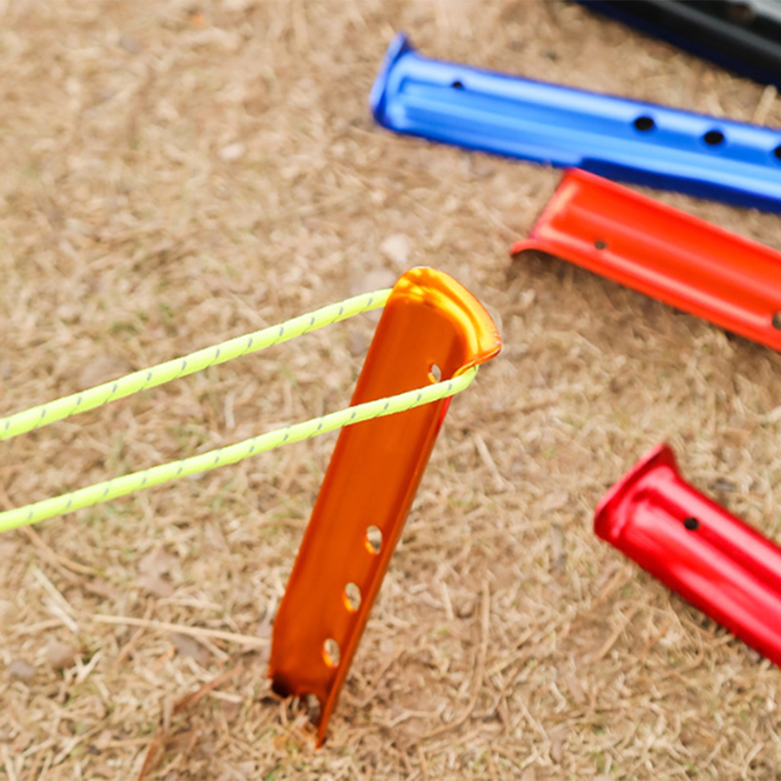 10lots Winds Resistant Stakes Portables Tent Pegs Multifunctional Beach Tent Pegs for Camping Travel and Adventure
