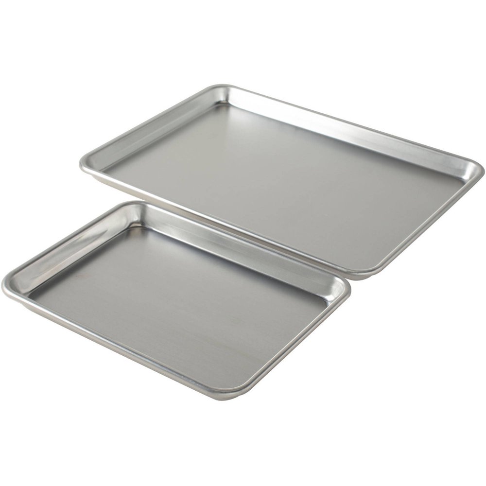 Nordic Ware Baker Half Sheet and Quarter Sheet Pan Set