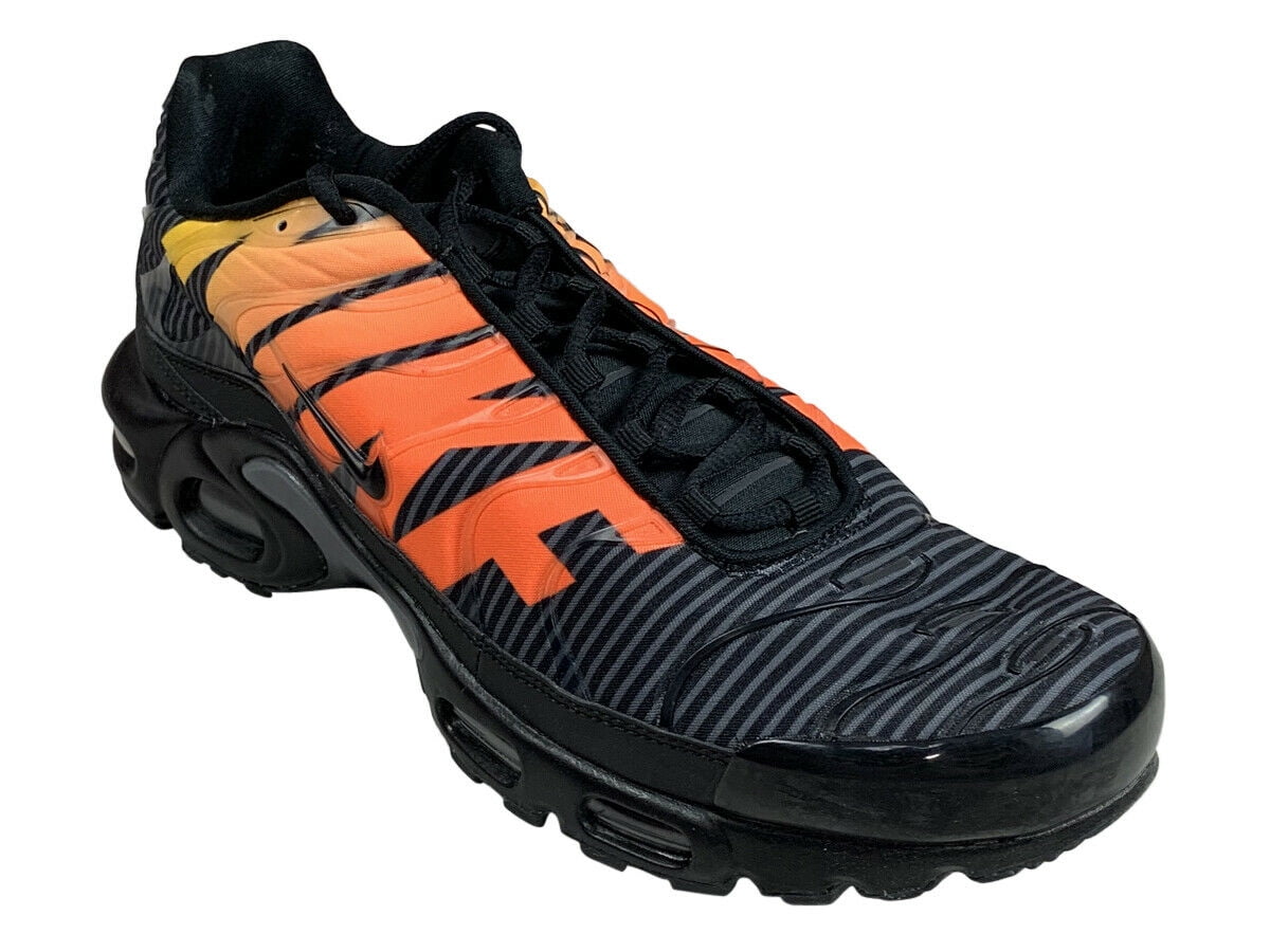 Uitgebreid te veel stroom Nike Air Mens Max Plus TN Se Athletic Running Shoes Black/Orange AT0040 002  New (11.5) - Walmart.com