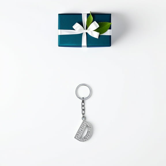 HEMOTON Simple Stylish Letter Key Chain Metal Rhinestones Key Ring Alphabet Keychain Bag Pendant Charm Birthday Gift (Letter D)