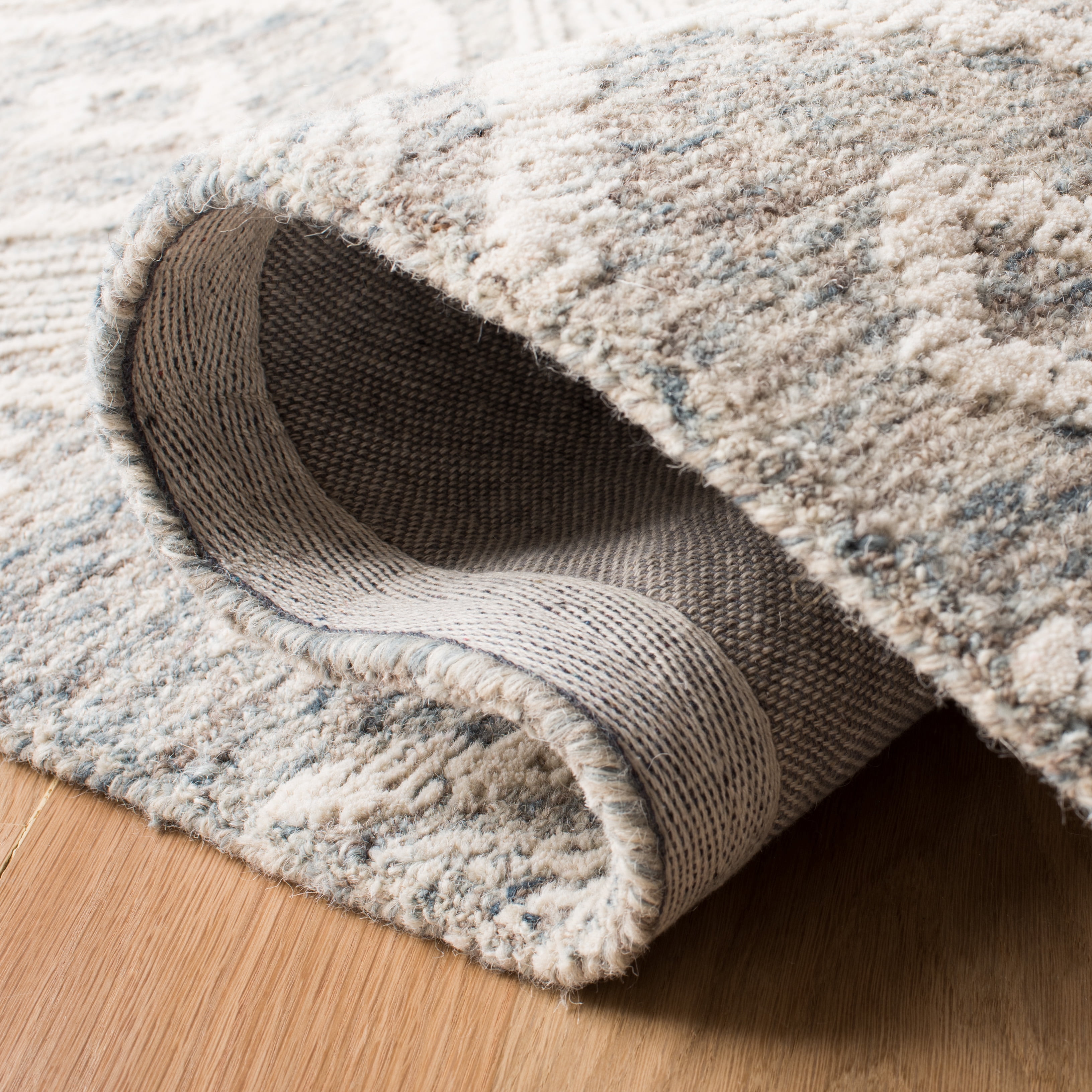SAFAVIEH Abstract Louise Geometric Wool Area Rug, Ivory/Denim, 6' x 6' Square