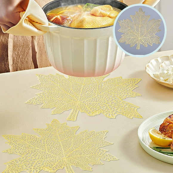 Meitianfacai Napperon en PVC Creux en Forme de Feuille d'Érable et Napperon de Style Occidental Résistant à l'Huile pour la Maison, Coussin Isolant, Napperon Décoratif, Or