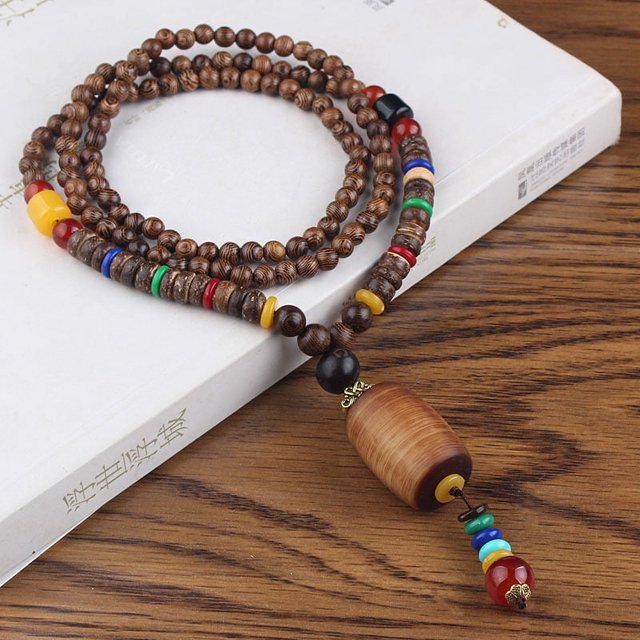 Collar de estilo étnico para hombres y mujeres, cadena de suéter de cuentas de madera retro, colgante largo Bodhi, colgante de ropa de Joker, accesorios