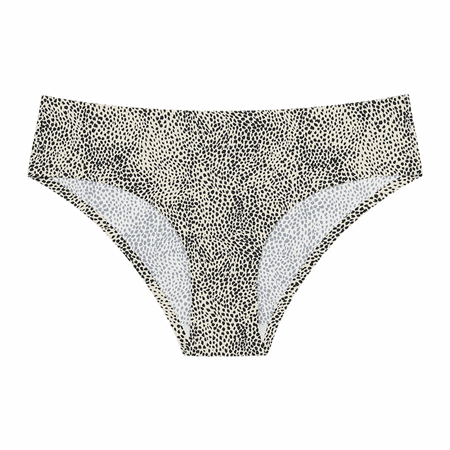 

Wish Women’s Seamless Underwear No Show Panties Soft Stretch Hipster Bikini Underwears 3-Pack White Leopard L S825