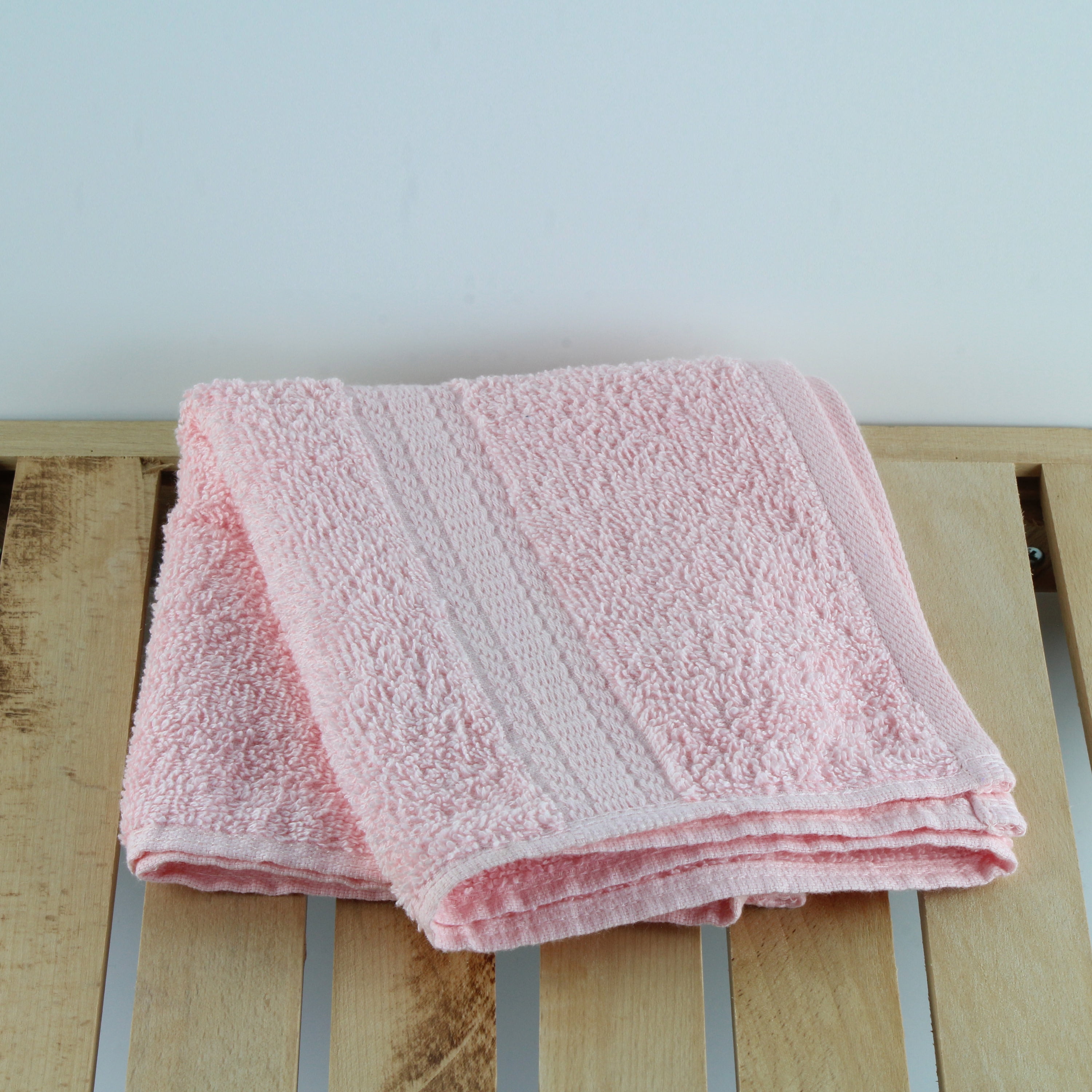 Mainstays Basic Bath Collection Single Hand Towel, Solid Pink