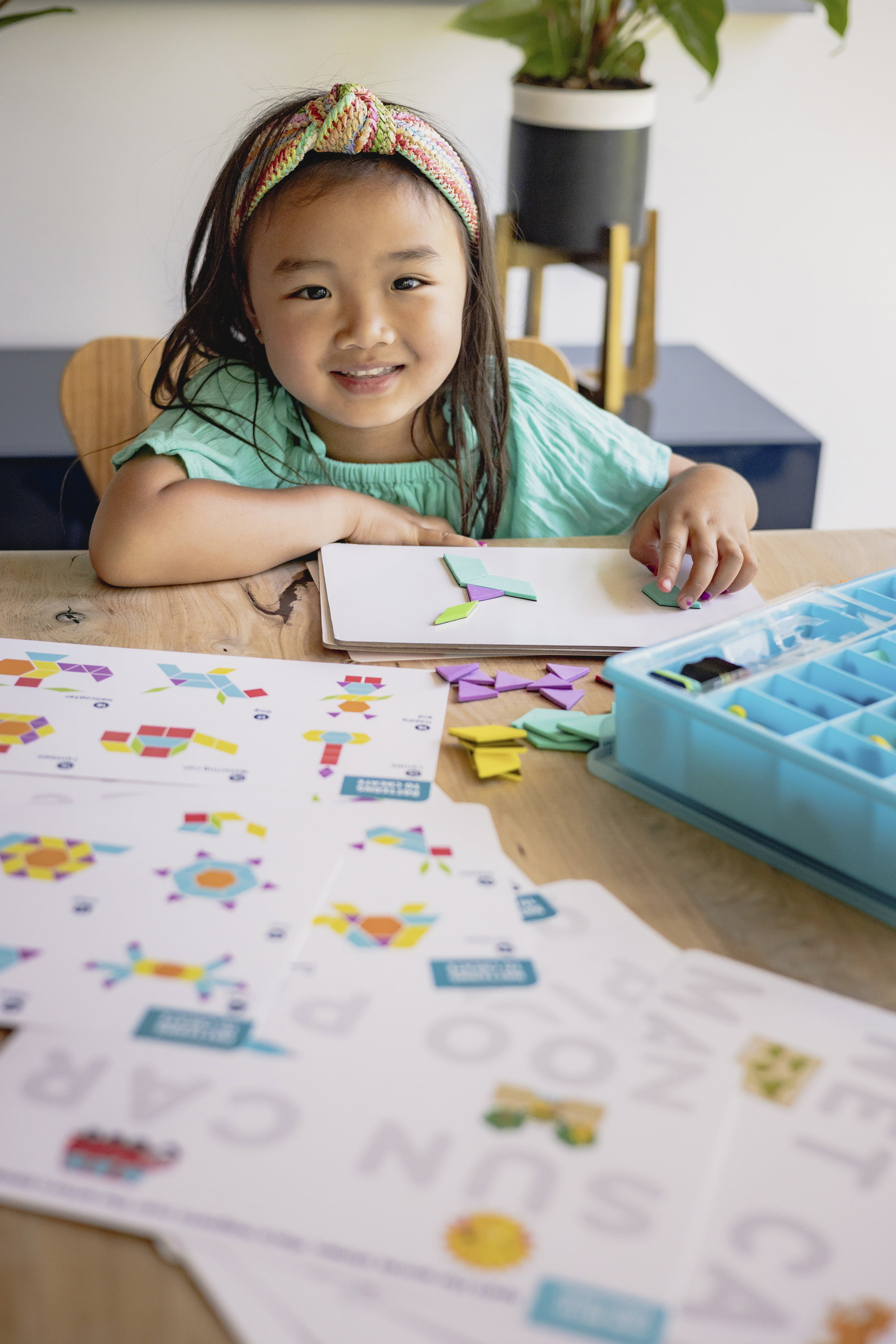 Chuckle & Roar Ultimate Magnet Set for Ages 3+ by Buffalo Games, Chuckle & Roar Ultimate Magnet Set