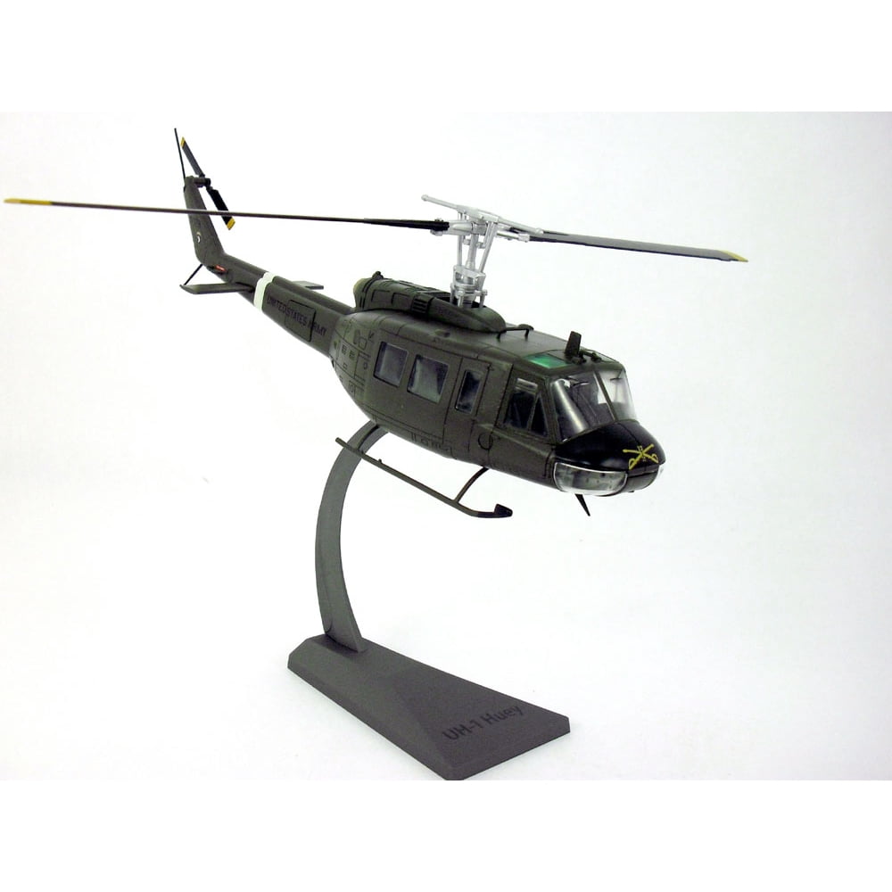 Bell UH1 Iroquois "Huey" US ARMY 101st Airborne 1/48 Scale