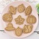 thumbnail image 2 of Juego de cortadores de galletas de hojas tropicales 8 piezas Molde cortador de galletas Plástico 3D Prensable DIY Sellos de galletas Moldes de estampado Hoja de palma Monstera Suministros para hornear de cocina JM, 2 of 4