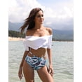 thumbnail image 4 of Top de bikini corto de dos piezas con volantes y hombros descubiertos para mujer con parte inferior estampada y recortada Adepaton FLD-2262, 4 of 4