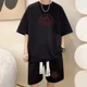 thumbnail image 3 of Conjunto de verano para hombre, camiseta con estampado de gofres, pantalones cortos, traje, diseño de marca elegante, pantalones deportivos de moda, conjunto de 2 piezas, 3 of 5