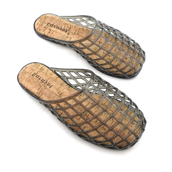 Women Jelly Sandals Breathable Mesh Flat Slippers Summer Slip-On Casual Beach Slippers for Outdoor Travel & Casual Wear