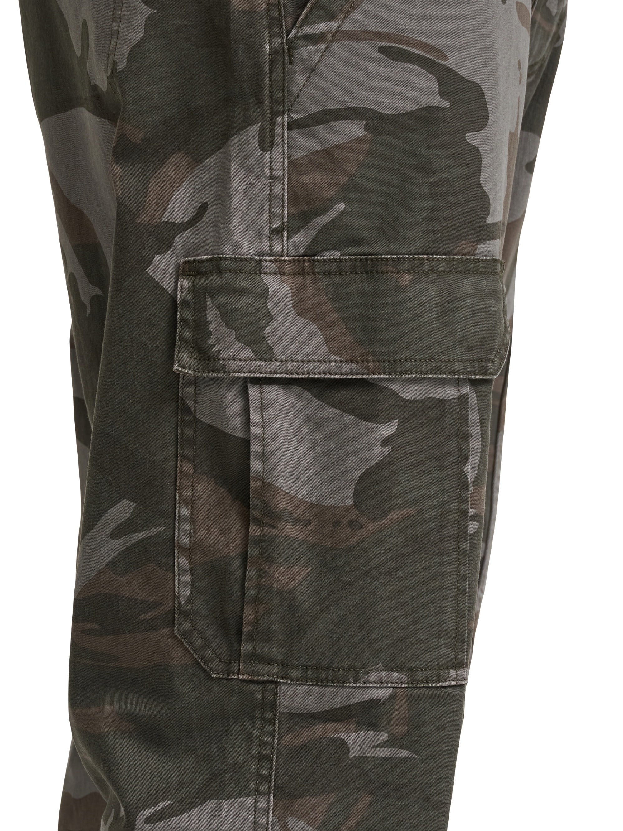 Wrangler Men's and Big Men's Relaxed Fit Cargo Pants With Stretch