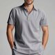 thumbnail image 2 of Camisa holgada con cuello abotonado para hombre: camiseta de poliéster para verano, estilo informal y versátil, lavable a máquina, tallas S-XXXL, contorno de pecho 106-131 cm., 2 of 8