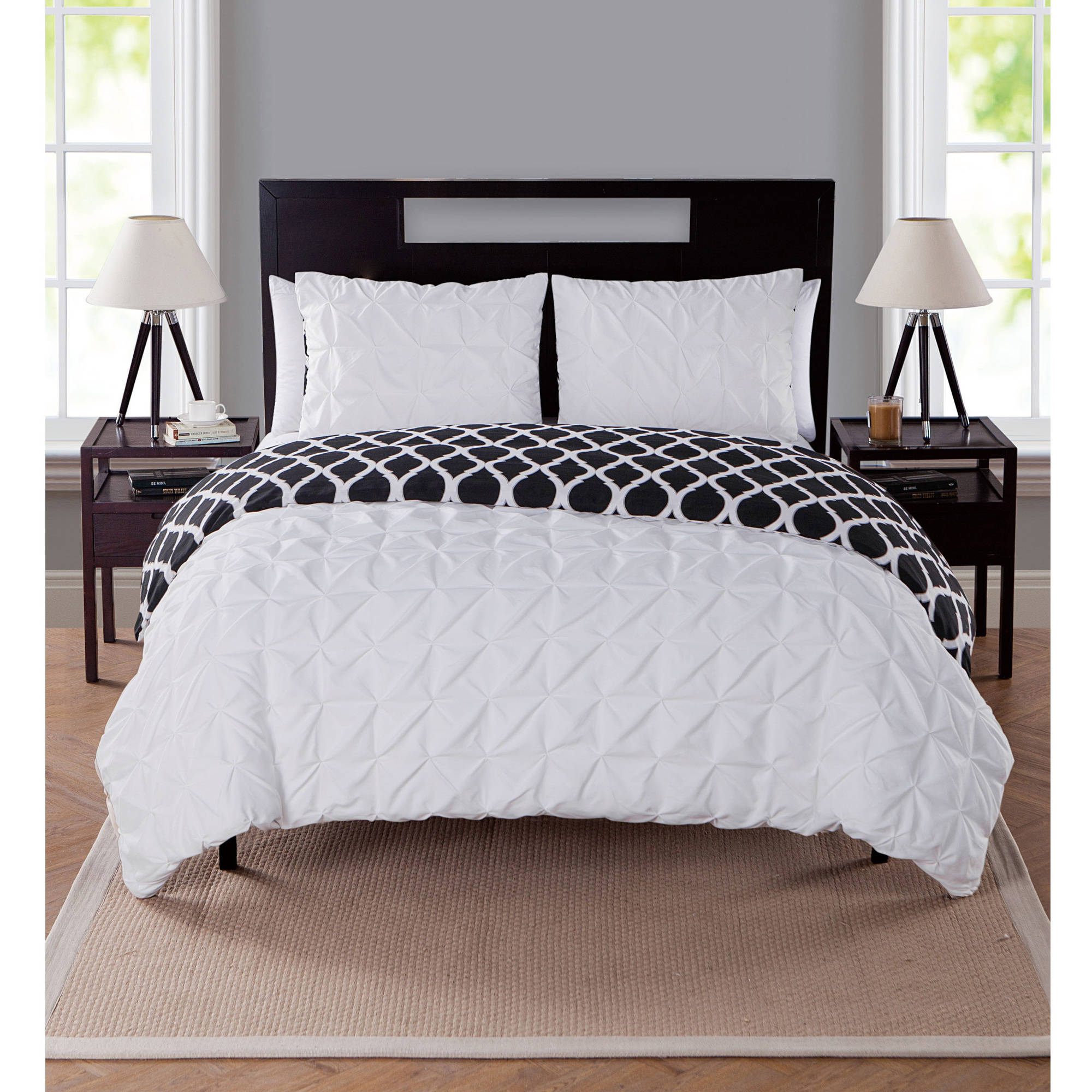 VCNY Home Scottsdale Pinch Pleat Reversible 3Piece Bedding Duvet Cover