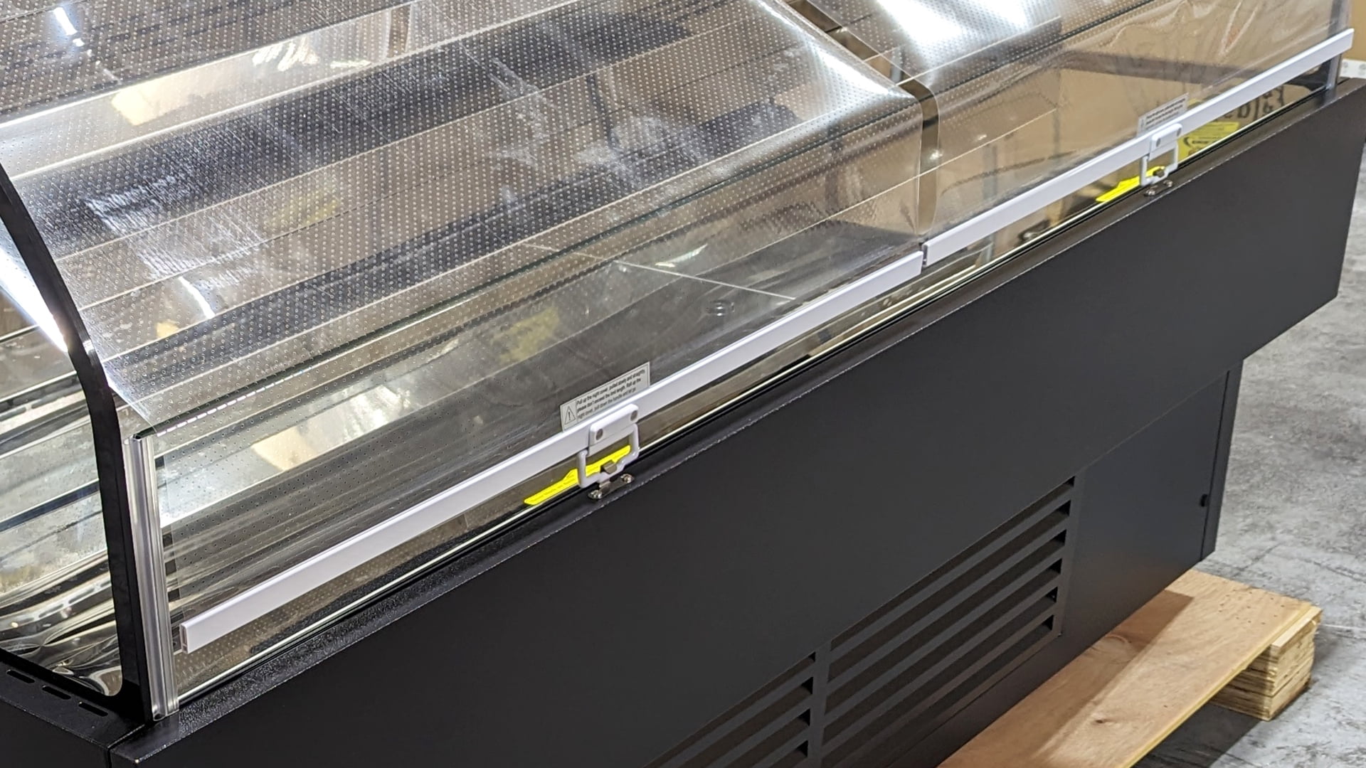 NSF 72 in. Commercial Refrigerated Open Air Cooler Display Case 20.2 Cu.Ft. Grab & Go Merchandiser ETL