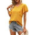 thumbnail image 3 of TRKIYQC Camisa suelta con botones en la parte delantera para mujer, blusas de trabajo de lunares suizos con cuello en V y mangas con volantes de verano TRKIYQC Vida cotidiana, 3 of 5