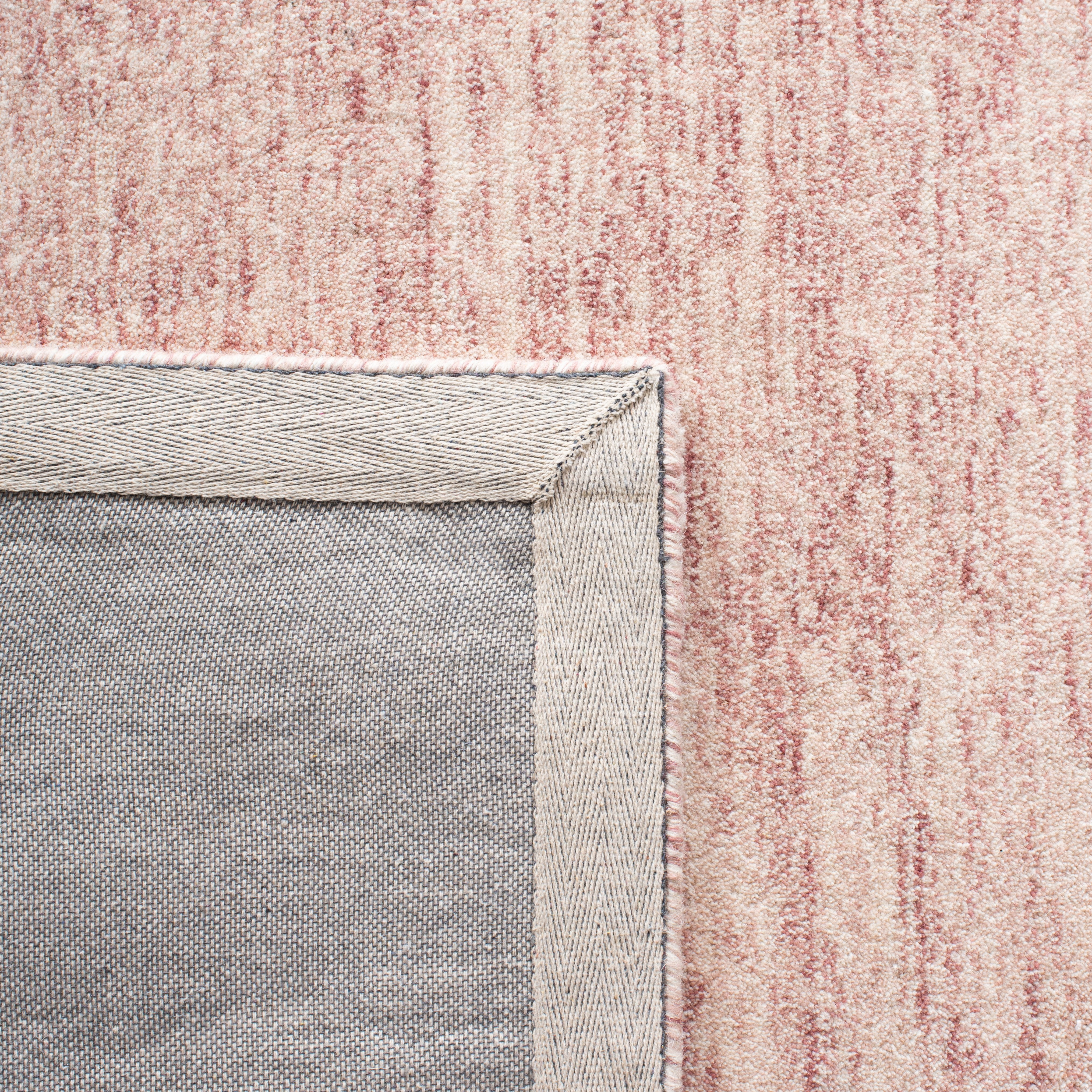 Safavieh Metro Jocin Distressed Area Rug, Pink/Ivory, 4' x 6'