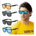 thumbnail image 1 of Pack 4 Gafas de Sol Modelo Negro, 1 of 4
