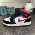 thumbnail image 1 of Size 7 - Jo r-dan 1 Retro High OG Gym Red 2019, 1 of 6