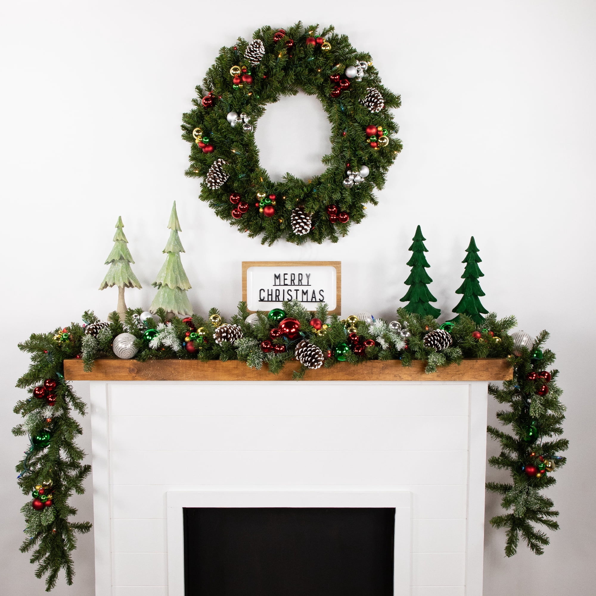 Northlight PVC Decorated Pine Multi-color Incandescent Corded Prelist Artificial Canadian Christmas Wreath, 30" (Green)