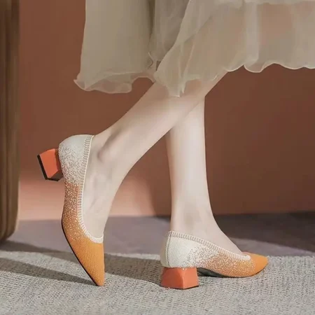 

Women‘s Pointed Toe Chunky Heeled Pumps Low Heel Flying Woven Court Shoes