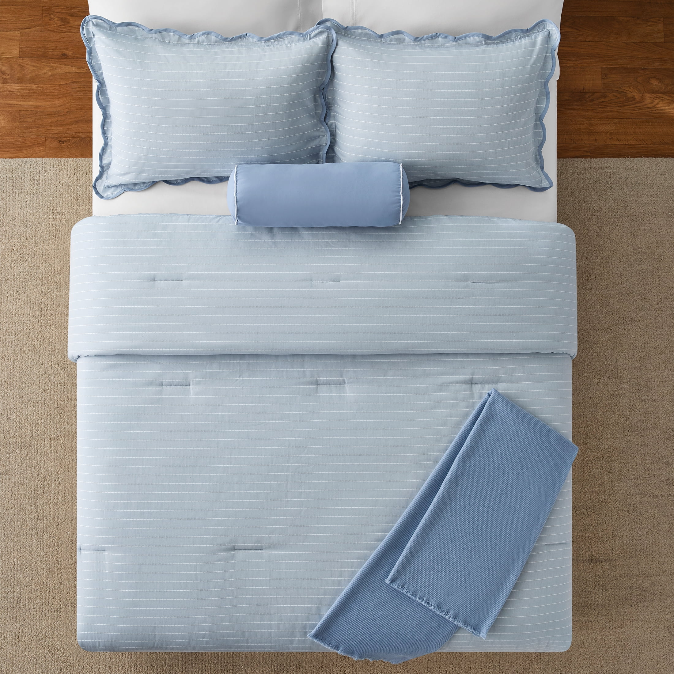 Mainstays King Comforter Set, All-Season, 5-Piece, Blue Pick Stitch Scallop