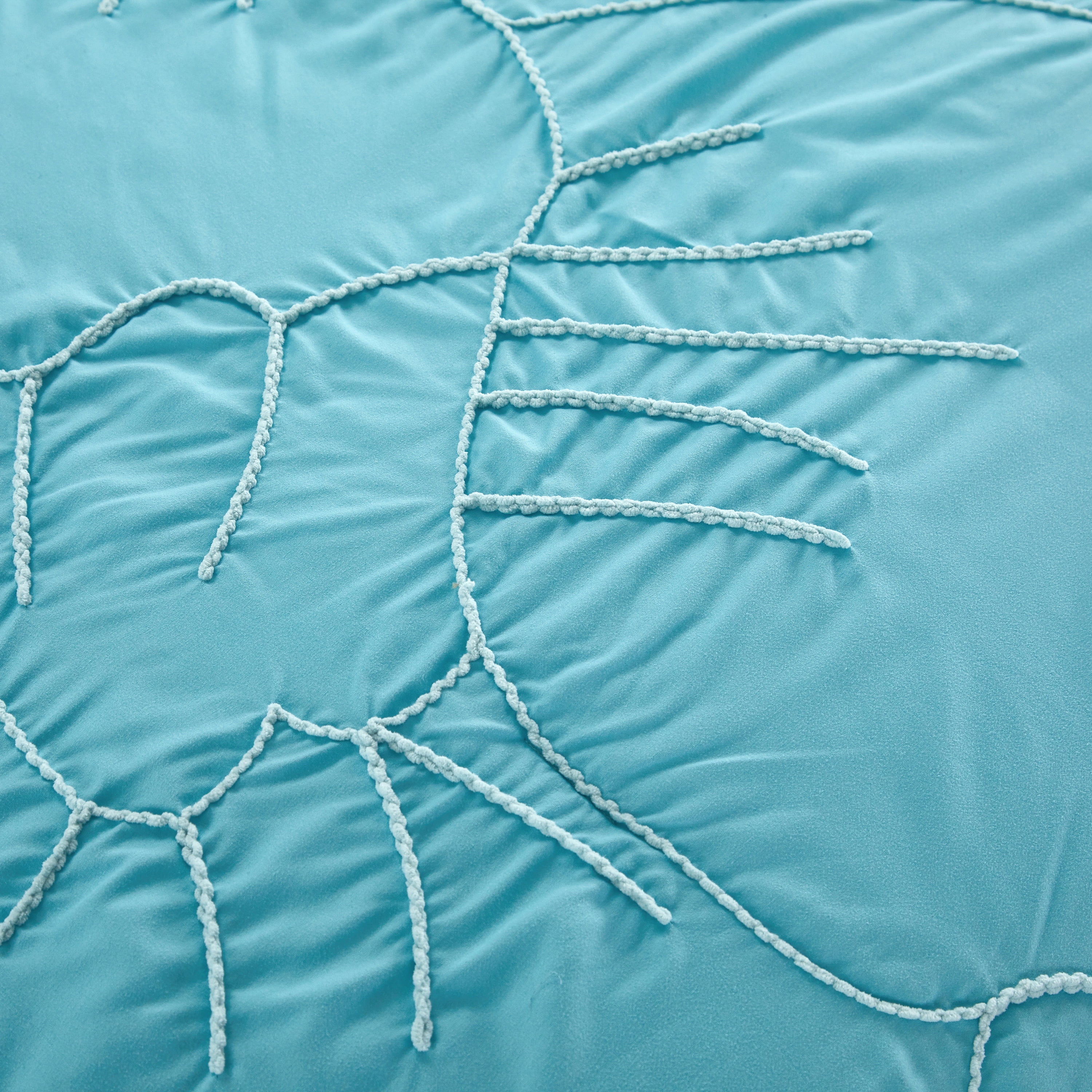 Heritage Club Kids Tufted Waves Pattern 2 Piece Comforter Set, Twin XL, Turquoise, Polyester