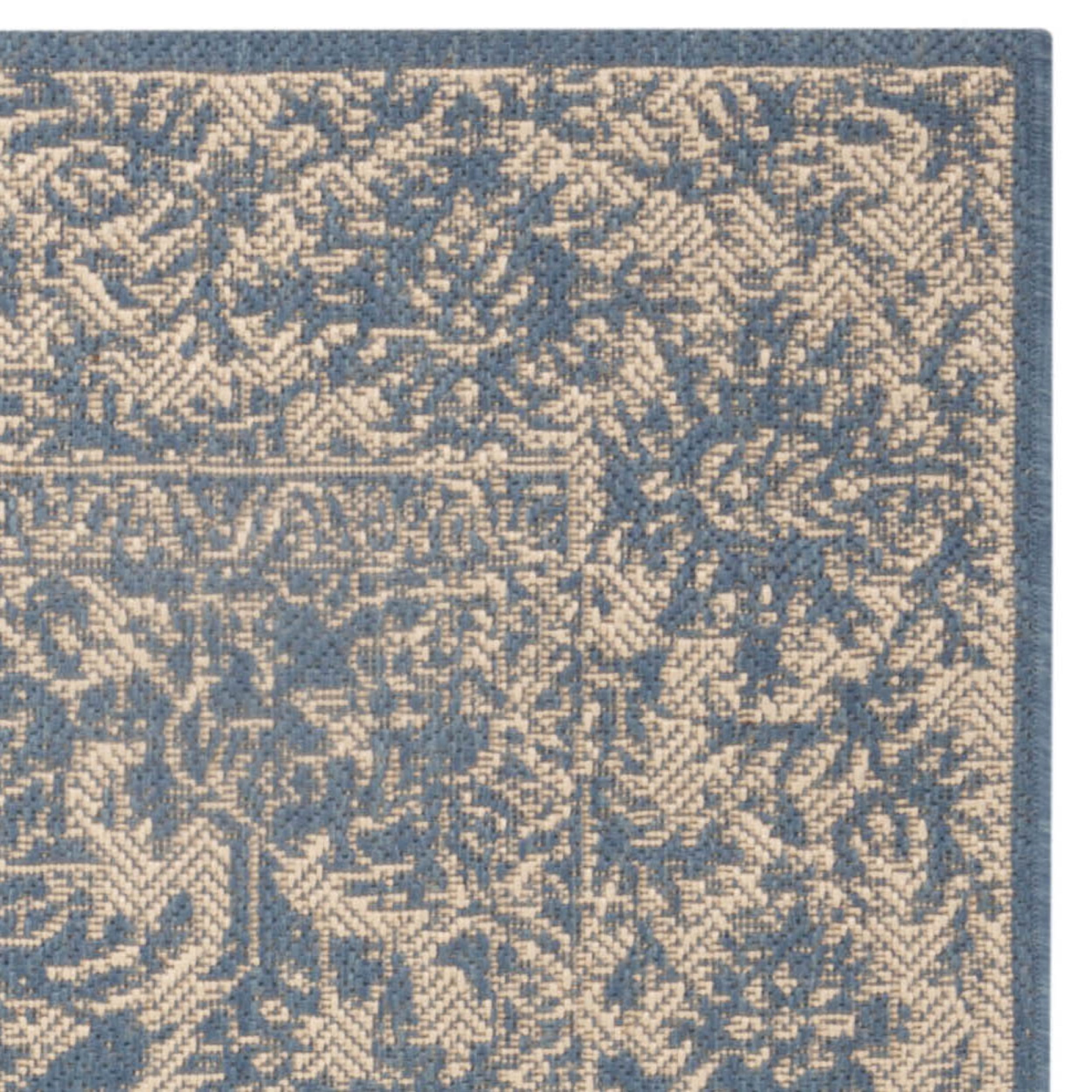 SAFAVIEH Linden Dania Traditional Area Rug, Cream/Blue, 4' x 6'
