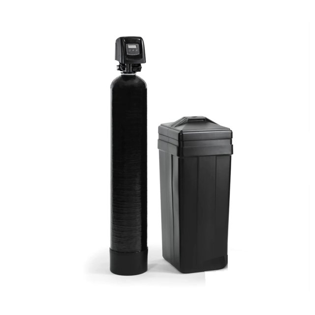 Premier Système d'Adoucisseur d'Eau pour Toute la Maison avec Tête de Commande Fleck 5800SXT, Doté d'Une Capacité de 48 000 Grains et d'Une Résine Réticulée de 1,5 Pied Cube. le Système Comprend un Réservoir Minéral Noir de 10x54 Pouces et un Réservoir de Saumure Noire Assorti avec un Flotteur de Sécurité. Conçu pour les Ménages de 3-4 Salles de Bain, Réduit la Dureté de l'Eau, le Tartre et l'Accumulation de Taches. Équipé d'Une console de Contrôle